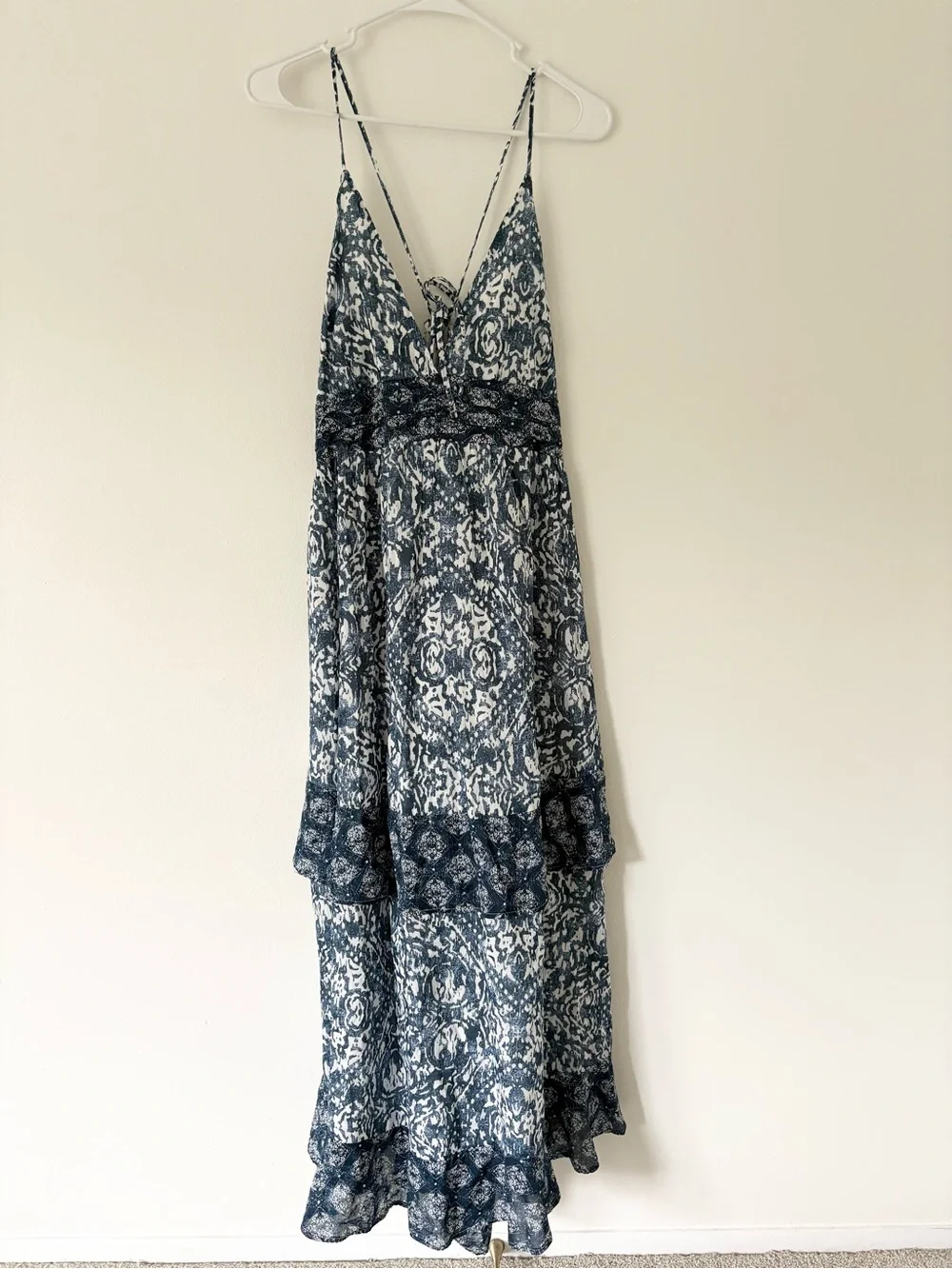 Abercrombie & Fitch Blue Paisley Bra-Free Tie Back Spaghetti Strap Maxi Dress XL